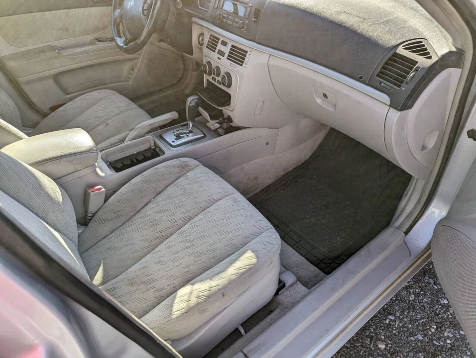 2007 Hyundai Sonata - Image 9 of 12