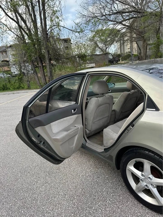 2007 Hyundai Sonata - Image 16 of 17