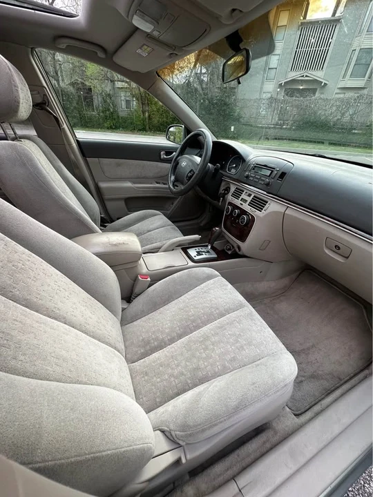 2007 Hyundai Sonata - Image 10 of 17