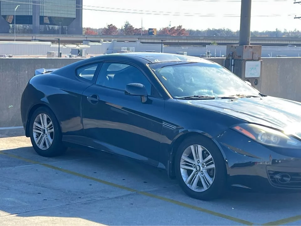 2007 Hyundai Tiburon - Image 8 of 9