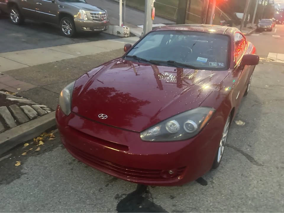 2007 Hyundai Tiburon - Image 3 of 15