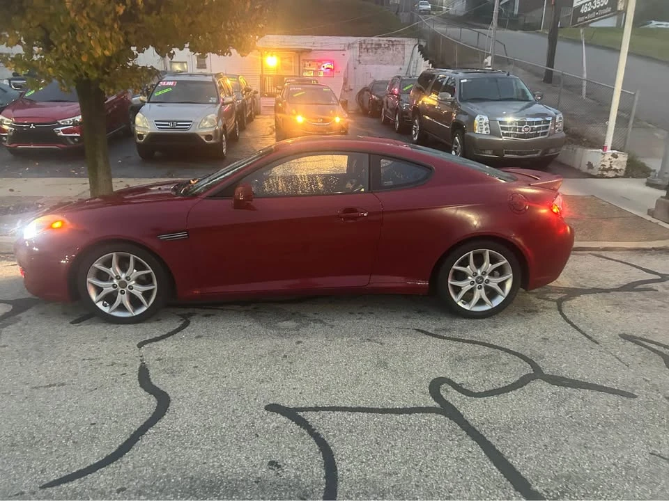 2007 Hyundai Tiburon - Image 8 of 15
