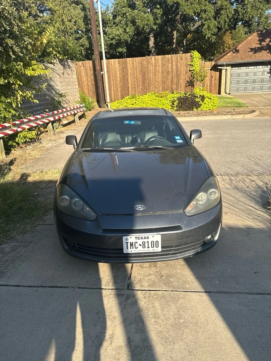 2007 Hyundai Tiburon - Image 4 of 8