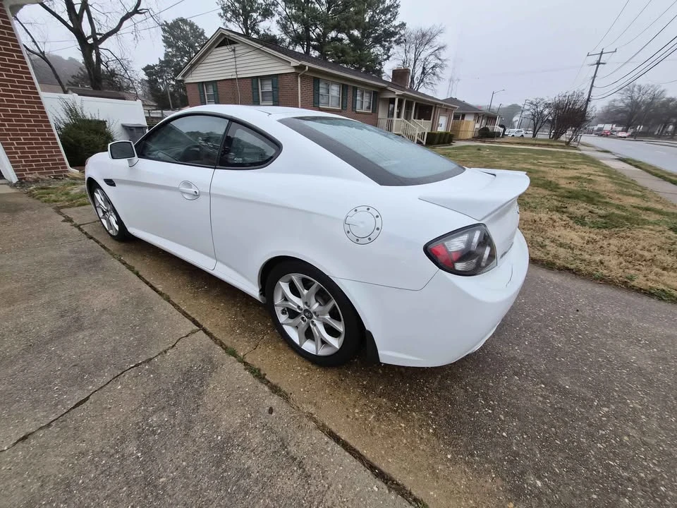 2007 Hyundai Tiburon - Image 3 of 18