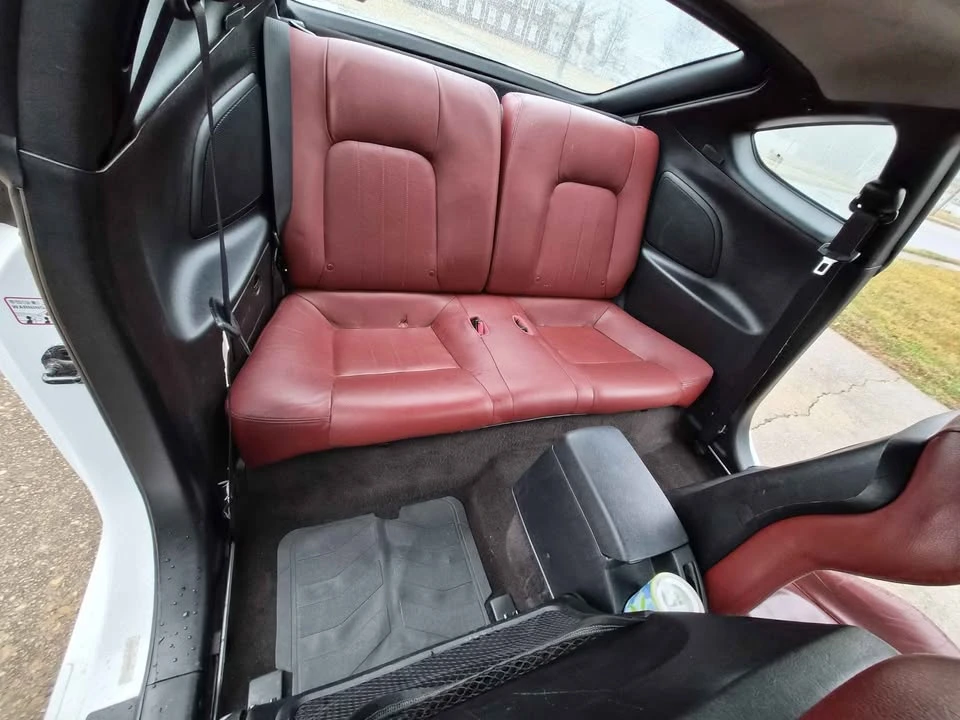 2007 Hyundai Tiburon - Image 12 of 18