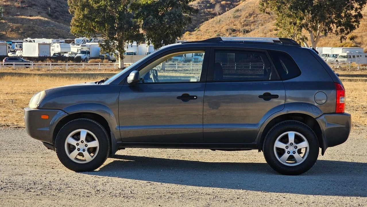 2007 Hyundai Tucson - Image 8 of 12