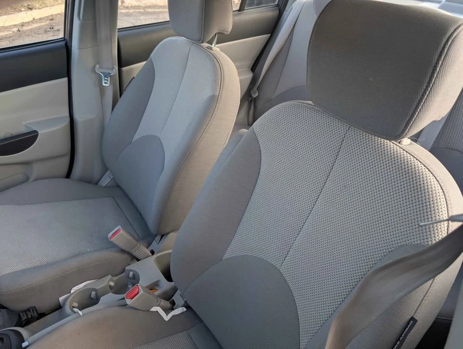 2007 Hyundai Accent - Image 9 of 10
