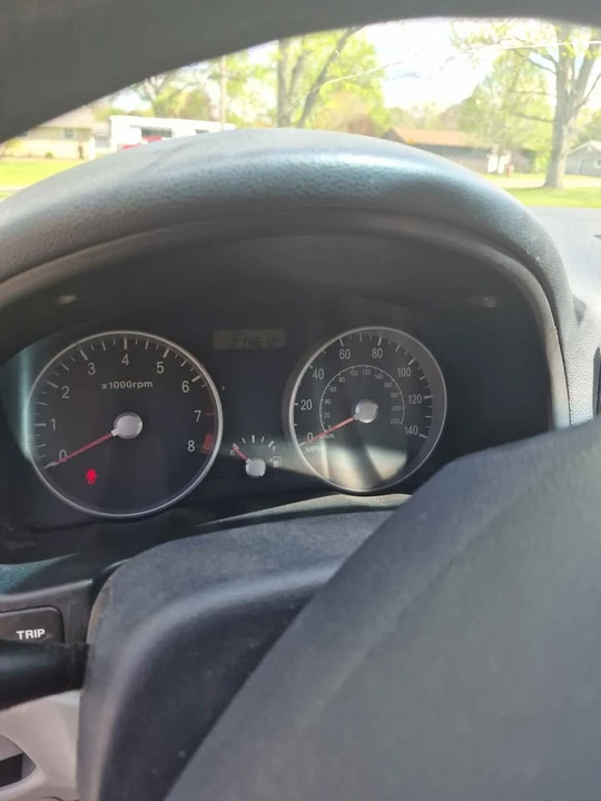 2007 Hyundai Accent - Image 6 of 8