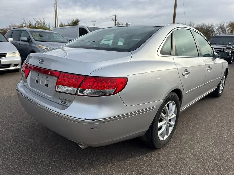 2007 Hyundai Azera - Image 5 of 11