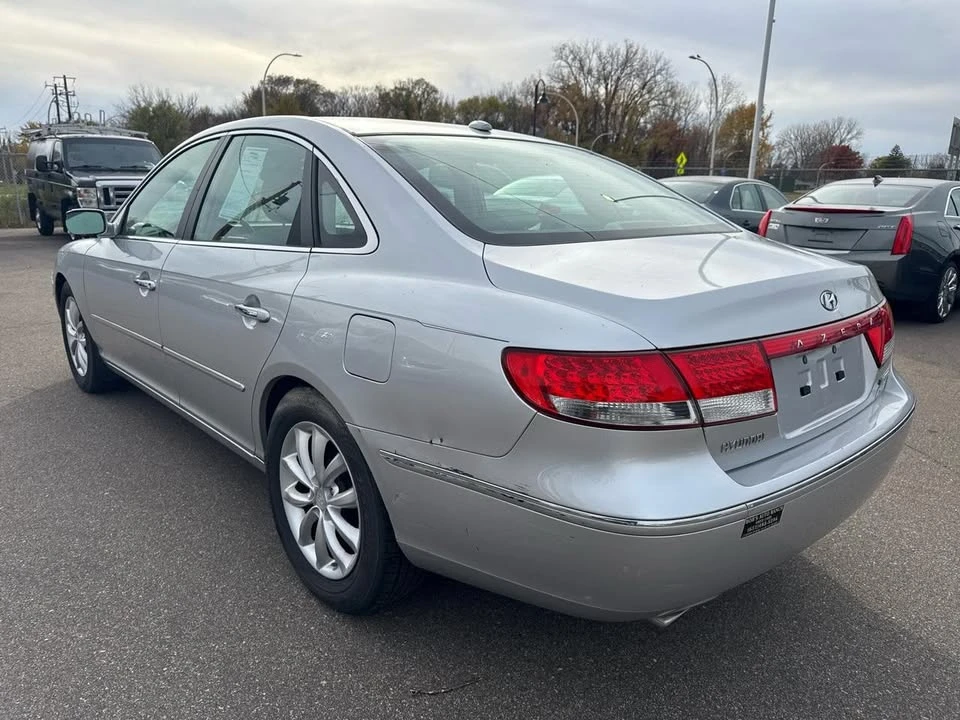 2007 Hyundai Azera - Image 7 of 11