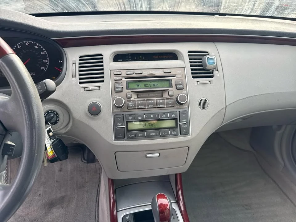 2007 Hyundai Azera - Image 10 of 11