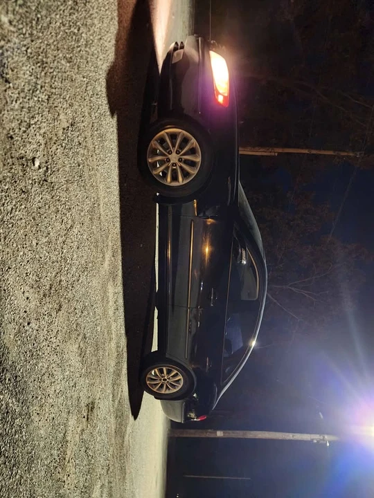 2007 Hyundai Azera - Image 2 of 11