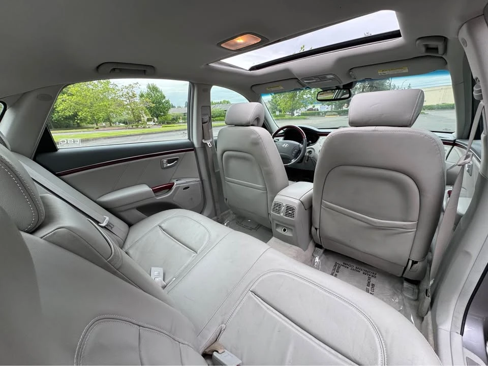 2007 Hyundai Azera - Image 13 of 17