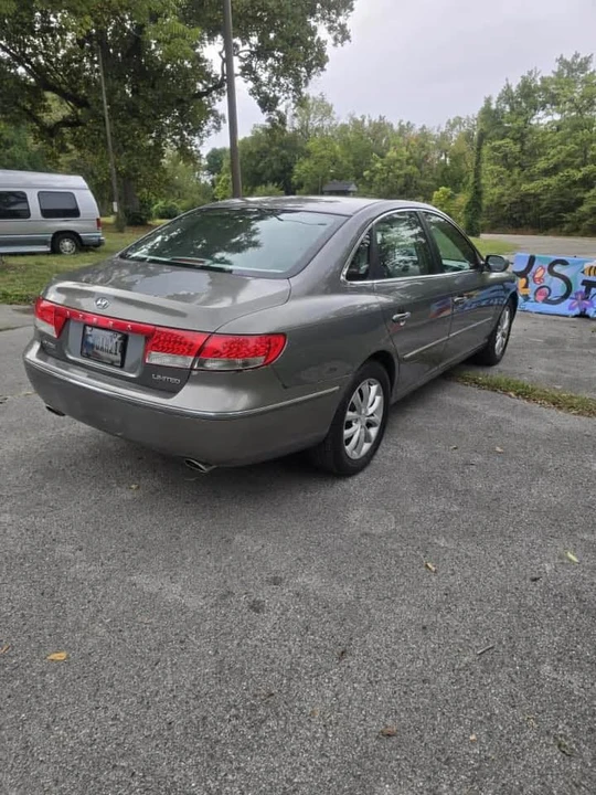 2007 Hyundai Azera - Image 4 of 16