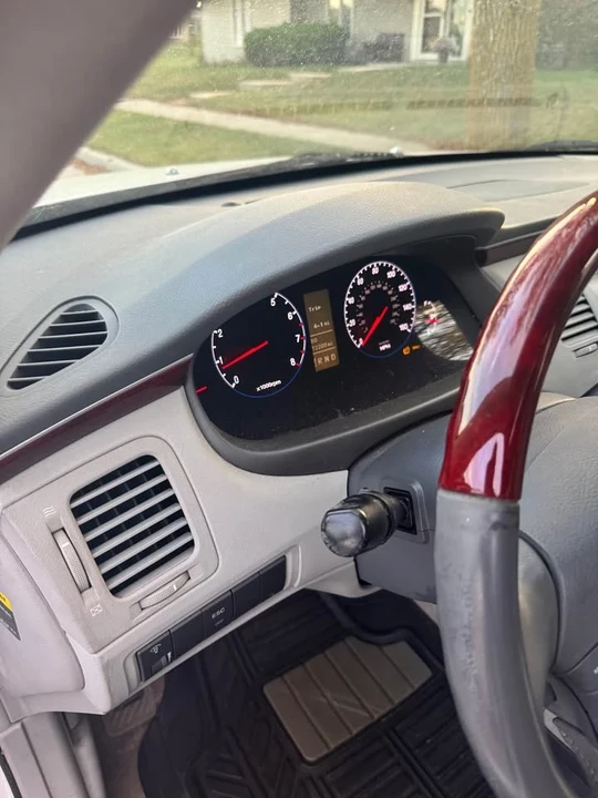 2007 Hyundai Azera - Image 9 of 10