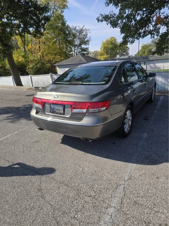 2007 Hyundai Azera - Image 11 of 16