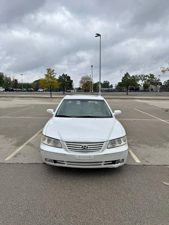 2007 Hyundai Azera - Image 2 of 12