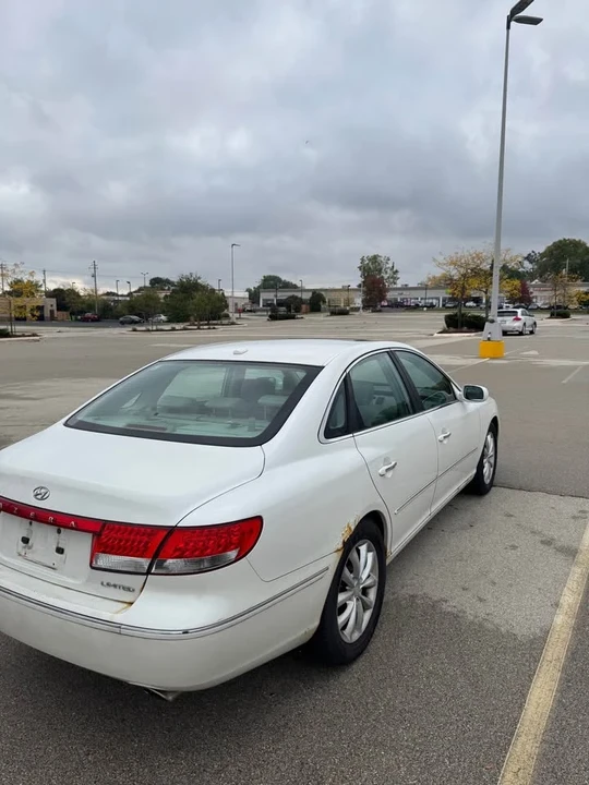 2007 Hyundai Azera - Image 5 of 12