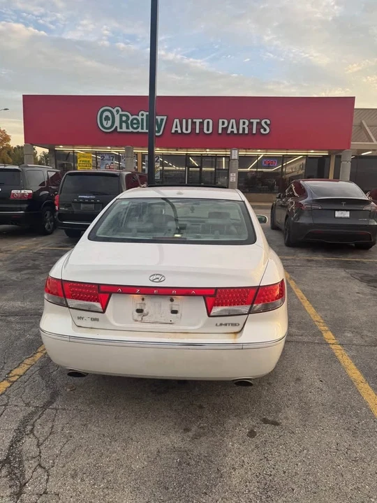 2007 Hyundai Azera - Image 4 of 10