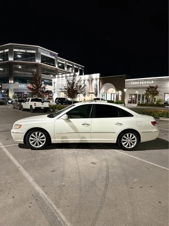 2007 Hyundai Azera - Image 3 of 15