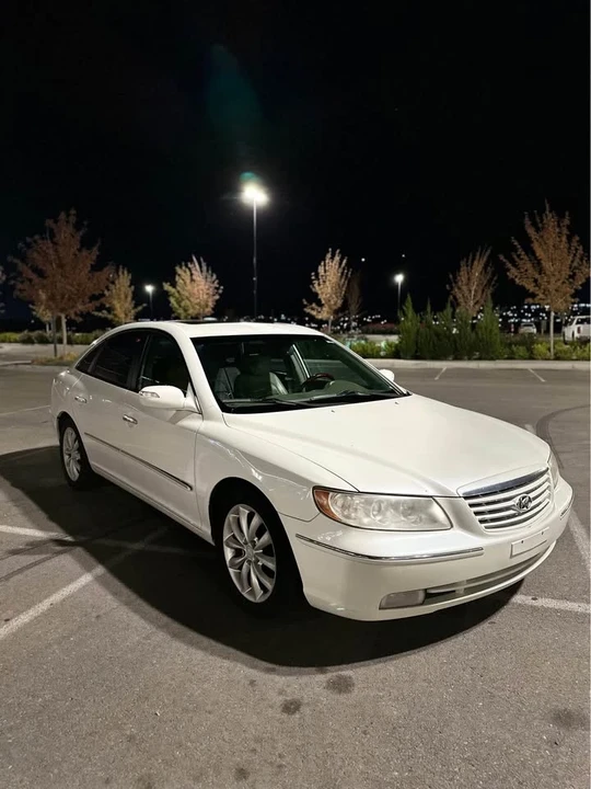 2007 Hyundai Azera - Image 4 of 15