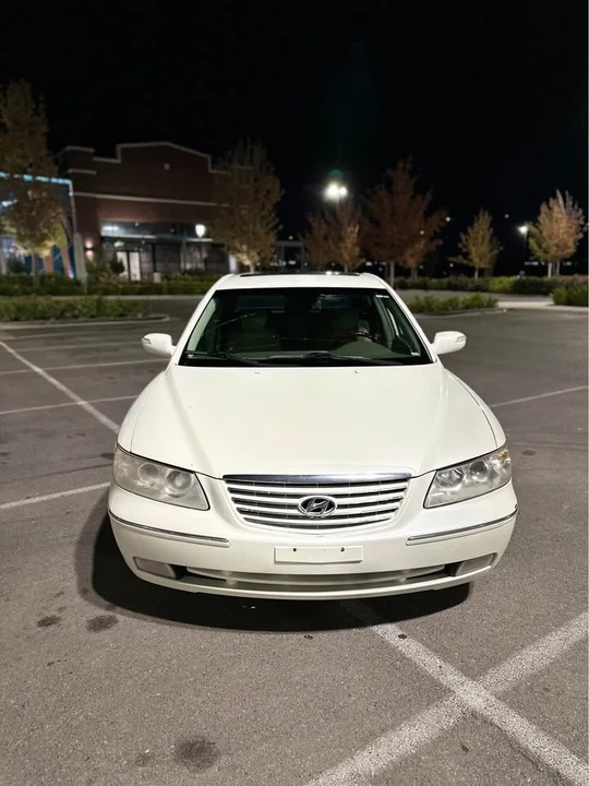 2007 Hyundai Azera - Image 2 of 15