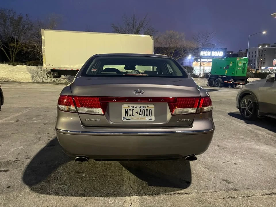 2007 Hyundai Azera - Image 4 of 14