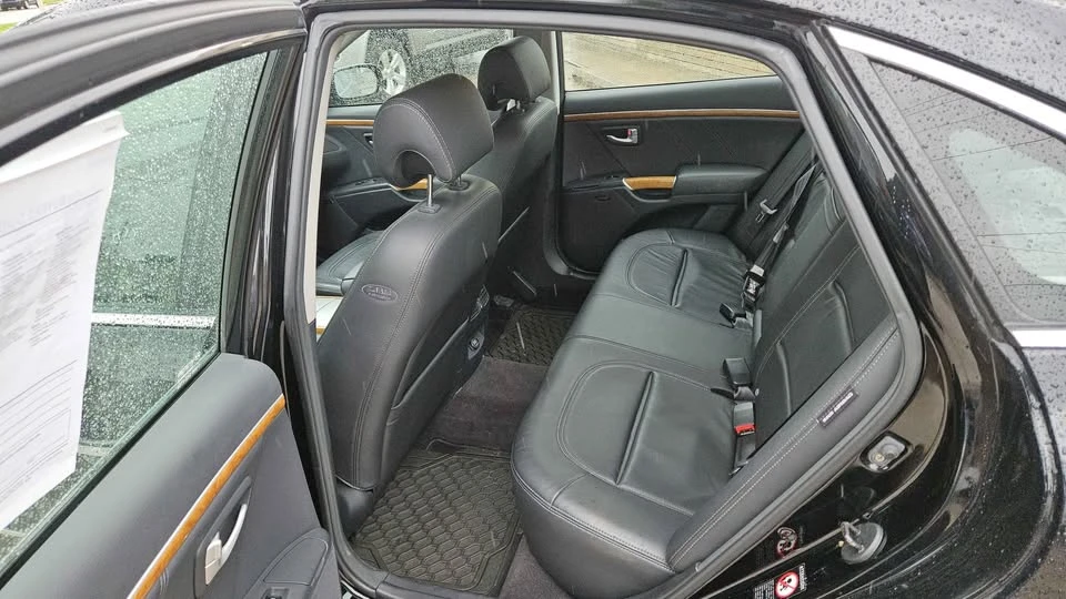 2007 Hyundai Azera - Image 10 of 12