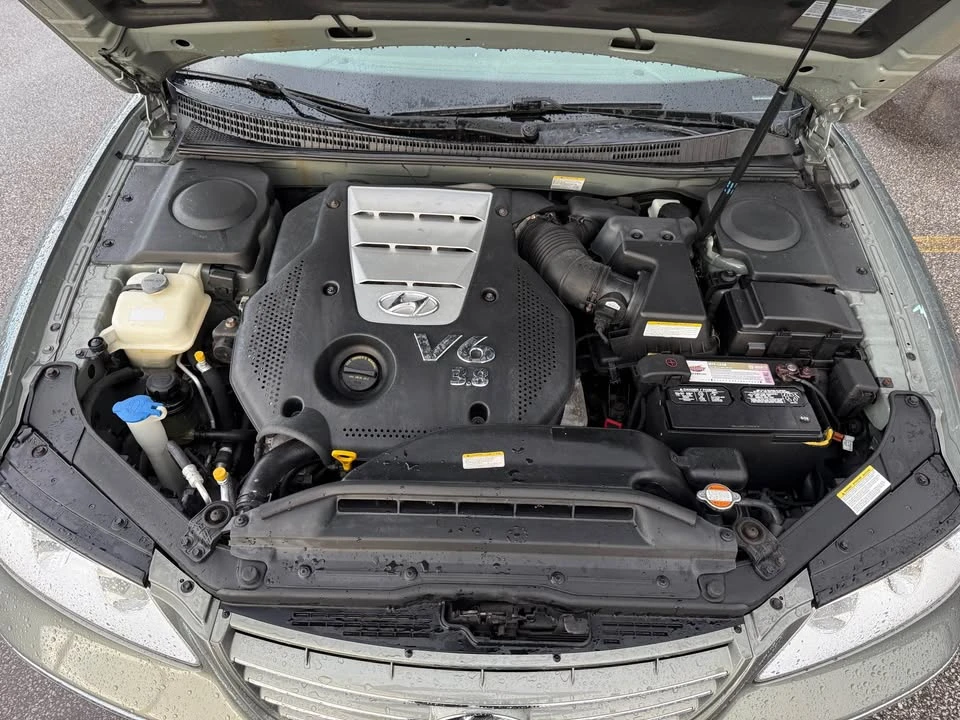 2007 Hyundai Azera - Image 15 of 17