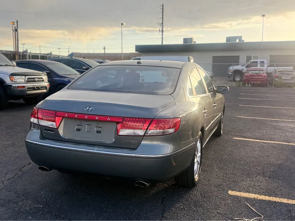 2007 Hyundai Azera - Image 5 of 11
