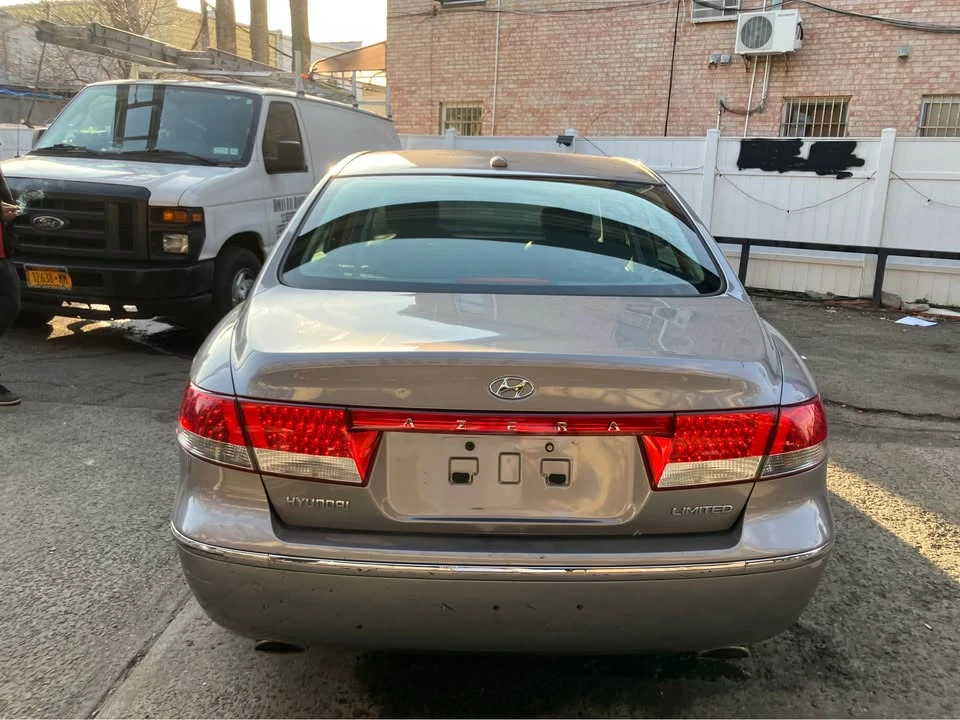2007 Hyundai Azera - Image 3 of 13