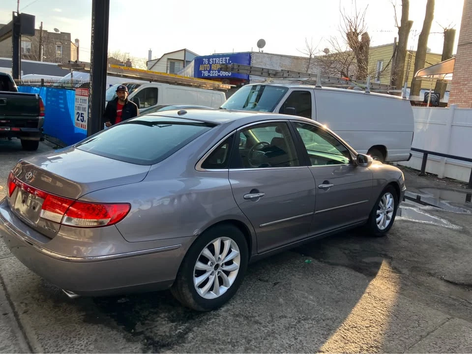 2007 Hyundai Azera - Image 2 of 13