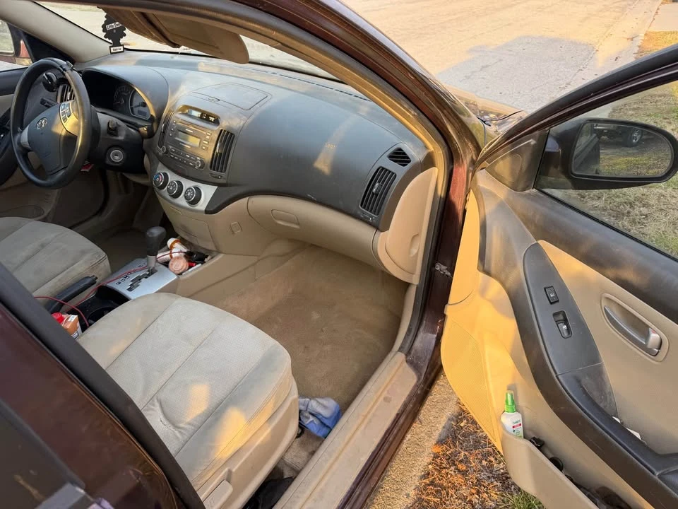 2007 Hyundai Elantra - Image 9 of 10