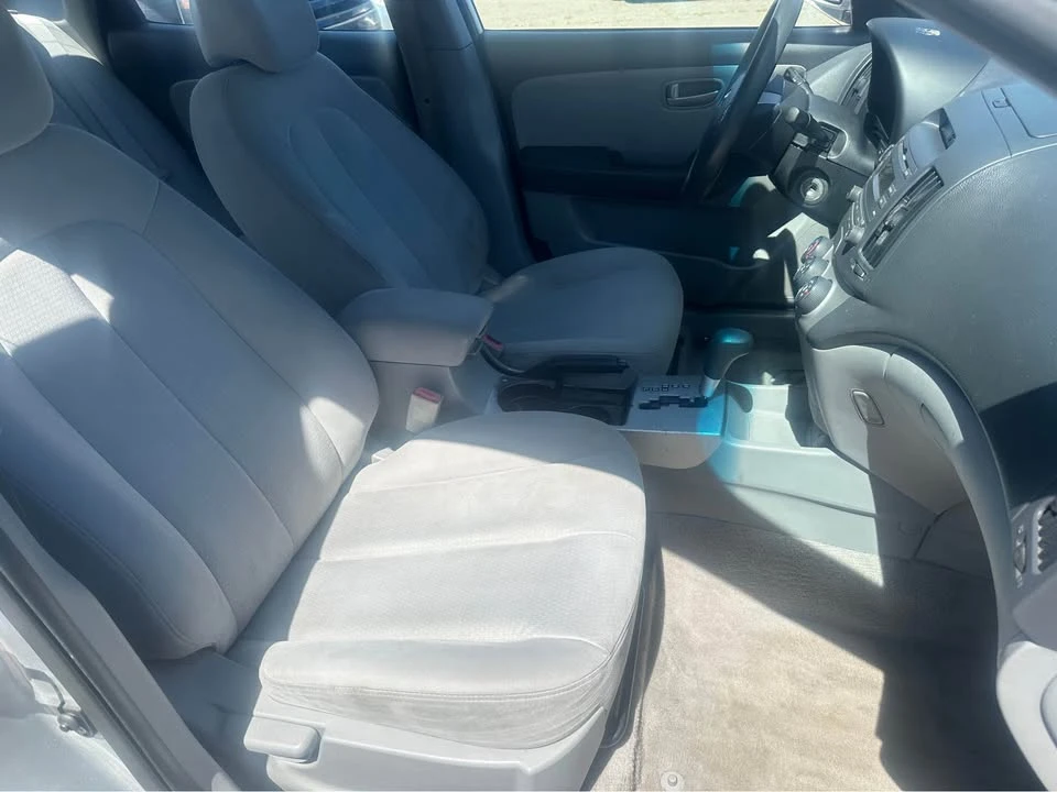 2007 Hyundai Elantra - Image 9 of 18