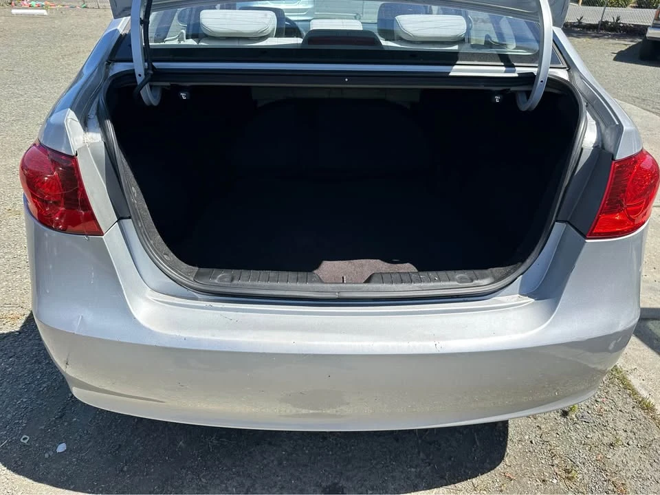 2007 Hyundai Elantra - Image 13 of 18