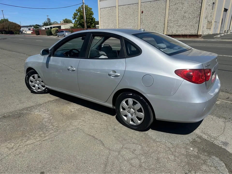 2007 Hyundai Elantra - Image 2 of 18
