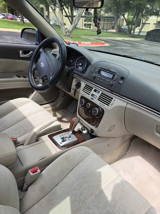2007 Hyundai Elantra - Image 2 of 6