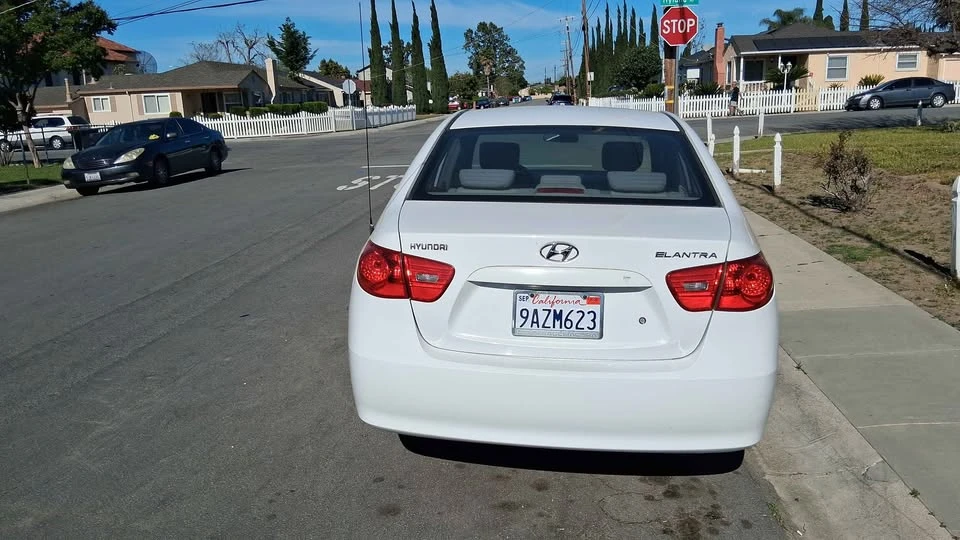 2007 Hyundai Genesis - Image 6 of 11