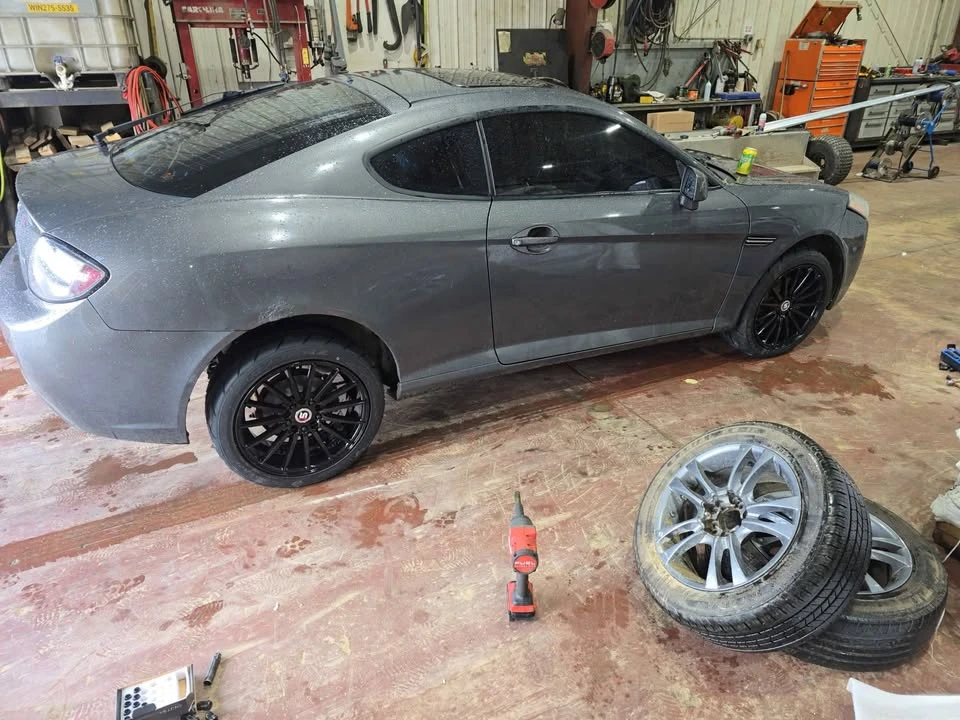 2007 Hyundai Tiburon - Image 13 of 13