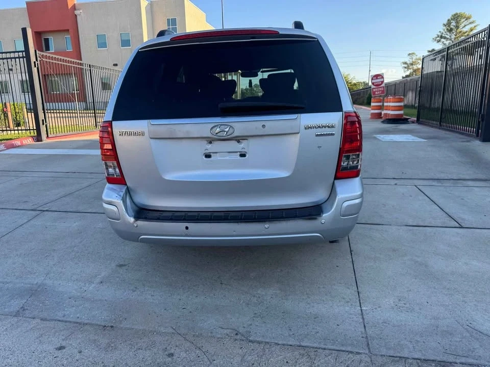 2007 Hyundai Ioniq 6 - Image 10 of 19
