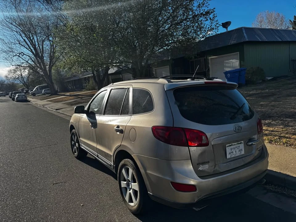 2007 Hyundai Santa Fe - Image 2 of 12
