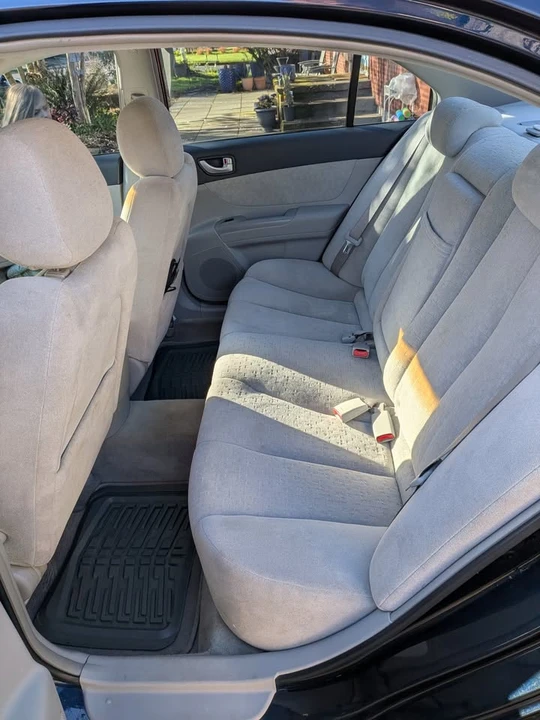 2007 Hyundai Sonata - Image 13 of 17