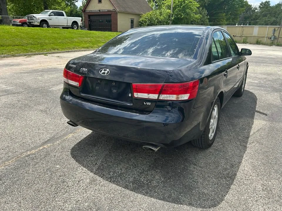 2007 Hyundai Sonata - Image 4 of 12