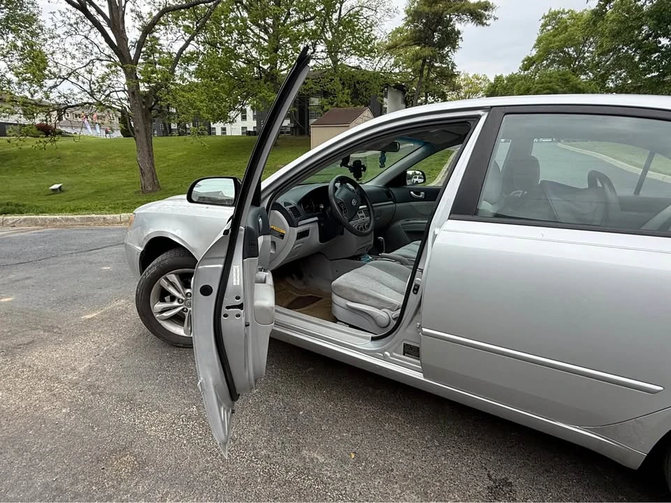 2007 Hyundai Sonata - Image 4 of 6