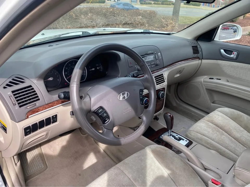 2007 Hyundai Sonata - Image 11 of 12