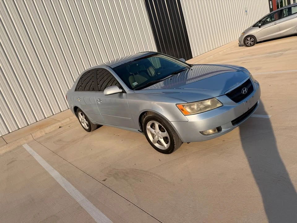 2007 Hyundai Sonata - Image 2 of 6