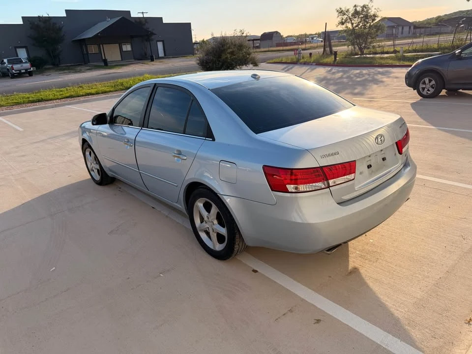 2007 Hyundai Sonata - Image 4 of 6