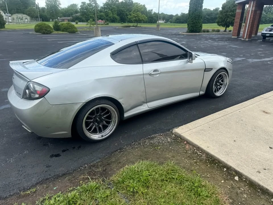 2007 Hyundai Tiburon - Image 5 of 8