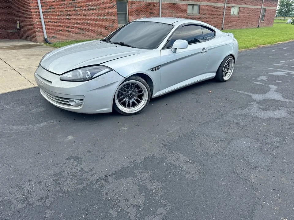 2007 Hyundai Tiburon - Image 2 of 8