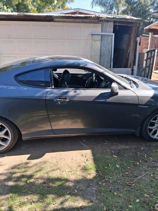 2007 Hyundai Tiburon - Image 3 of 5